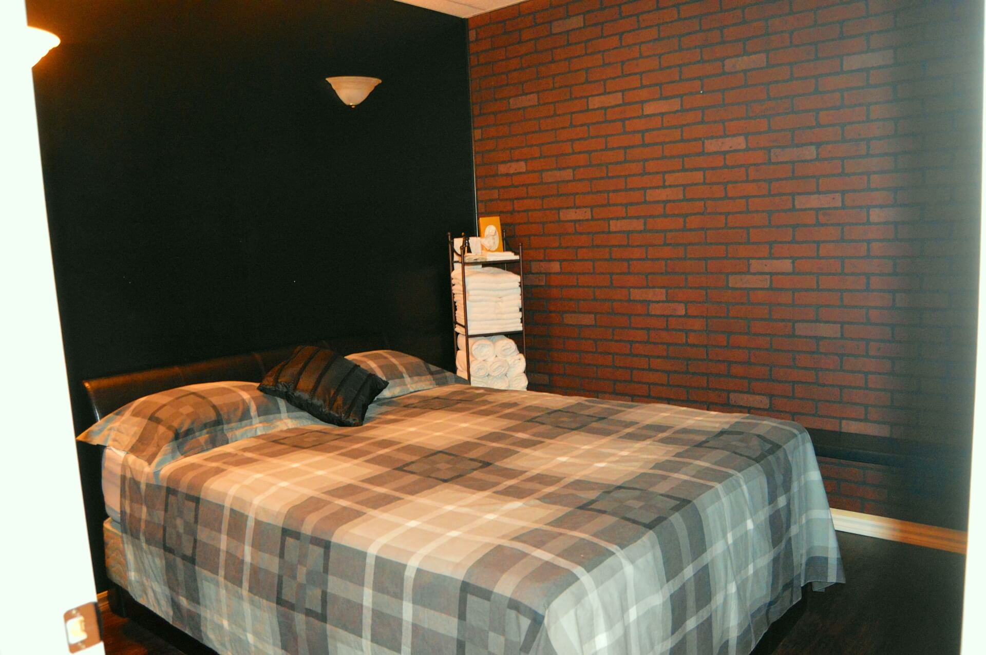 Auberge La Passion - Swinger Club in Drummondville, Canada