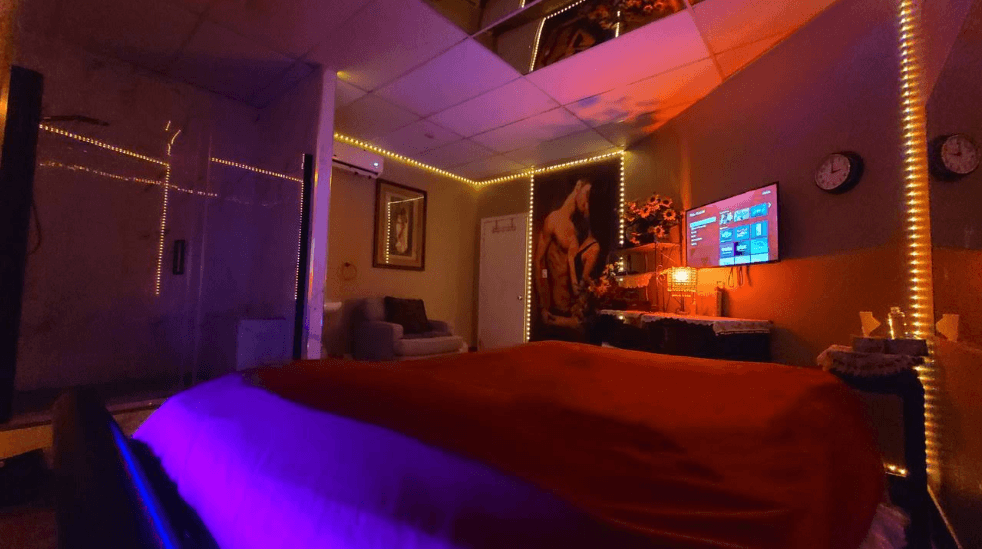 Beyond Paradise Massage - Erotic Massage in Edmonton, Canada