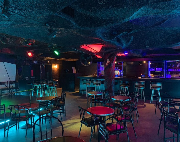 Klub Kave - Nightclub in Etobicoke, Canada