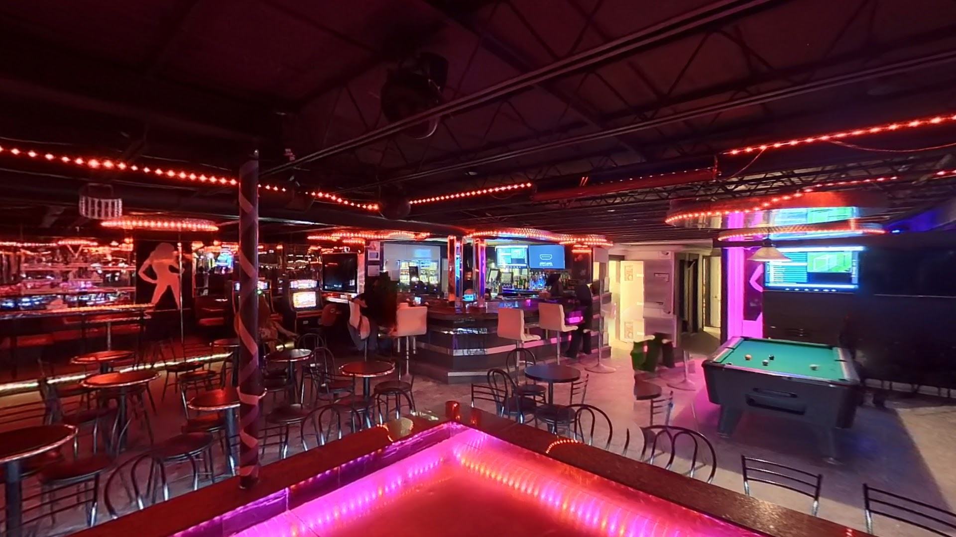 Vegas Island - Nightclub in Gloucester, Canada