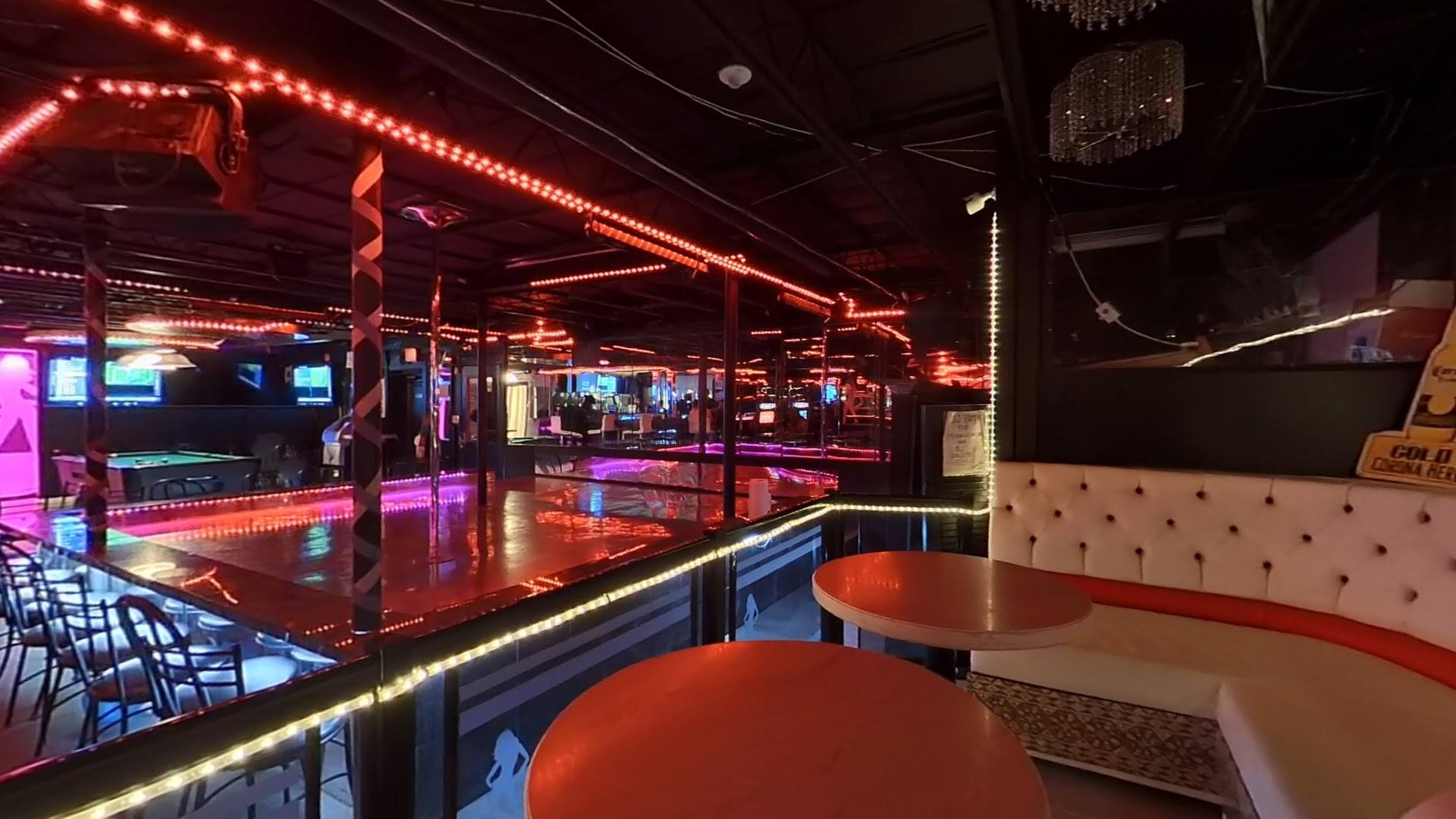 Vegas Island - Nightclub in Gloucester, Canada