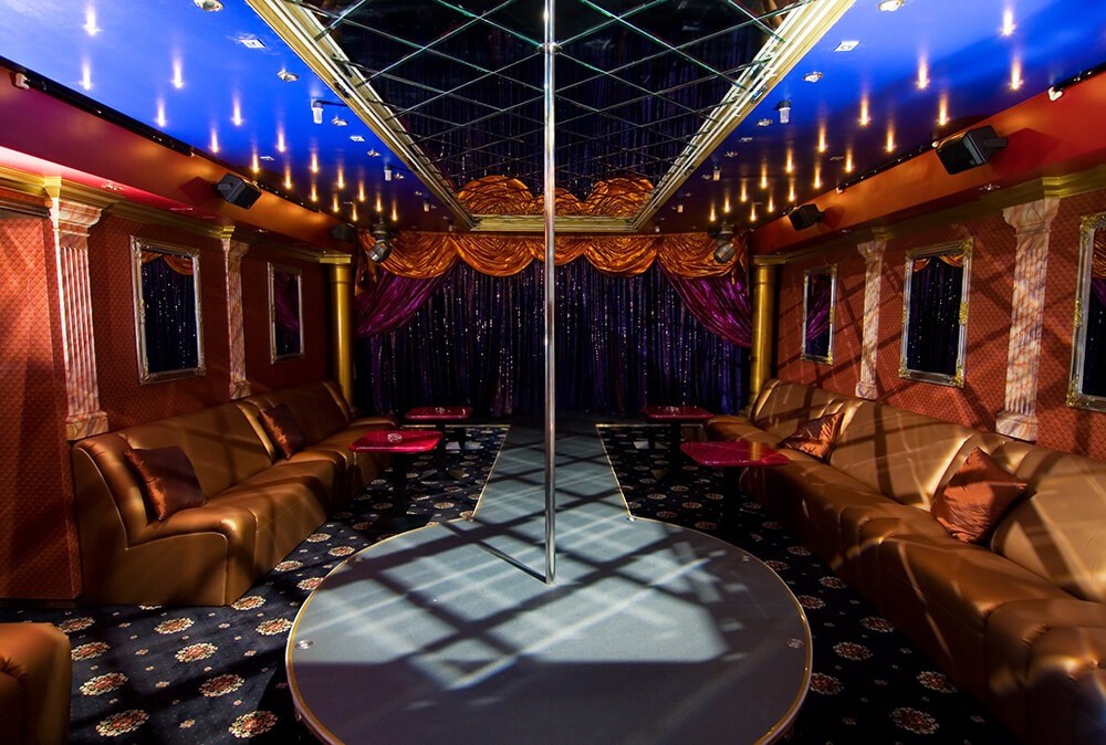 The Manor - Nightclub in Guelph, Canada