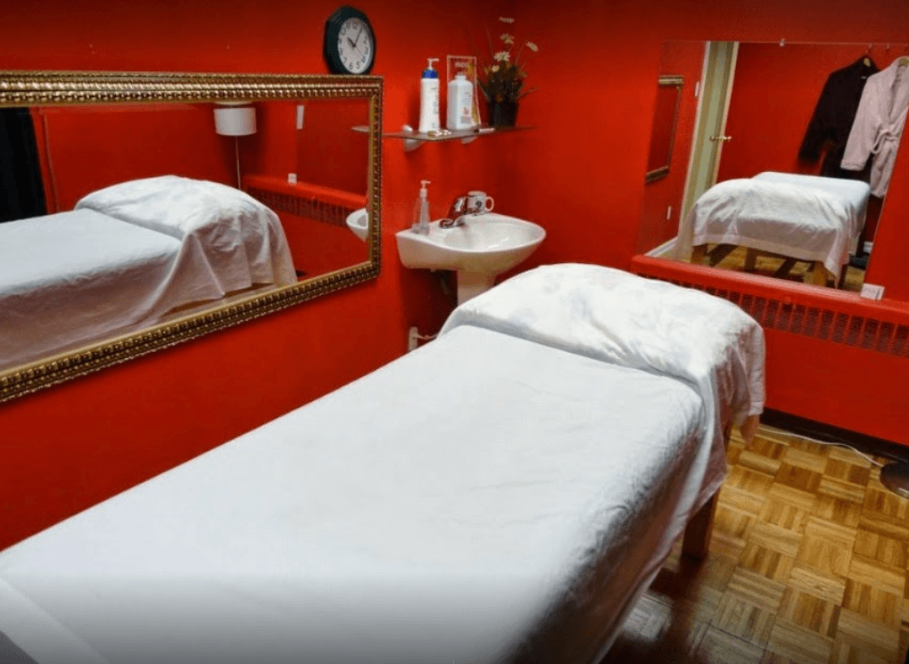 Phoenix Massage - Erotic Massage in Kitchener, Canada