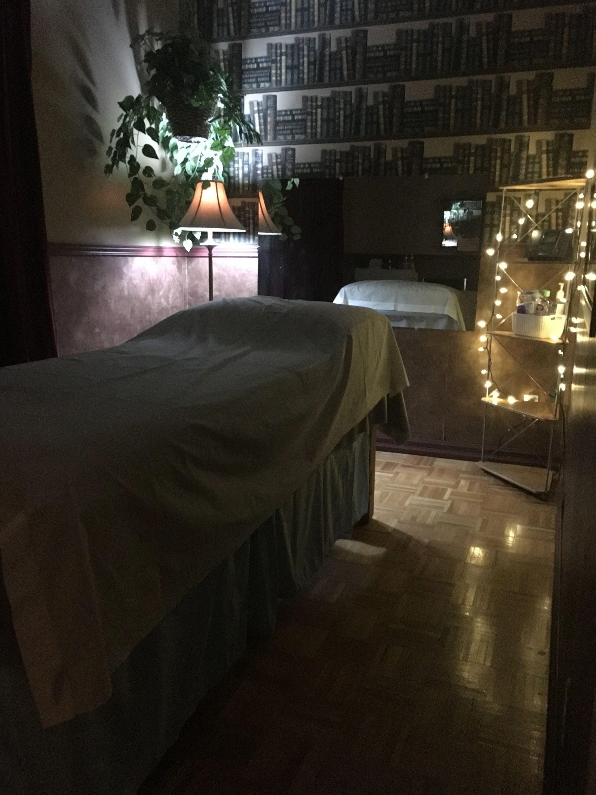 Phoenix Massage - Erotic Massage in Kitchener, Canada
