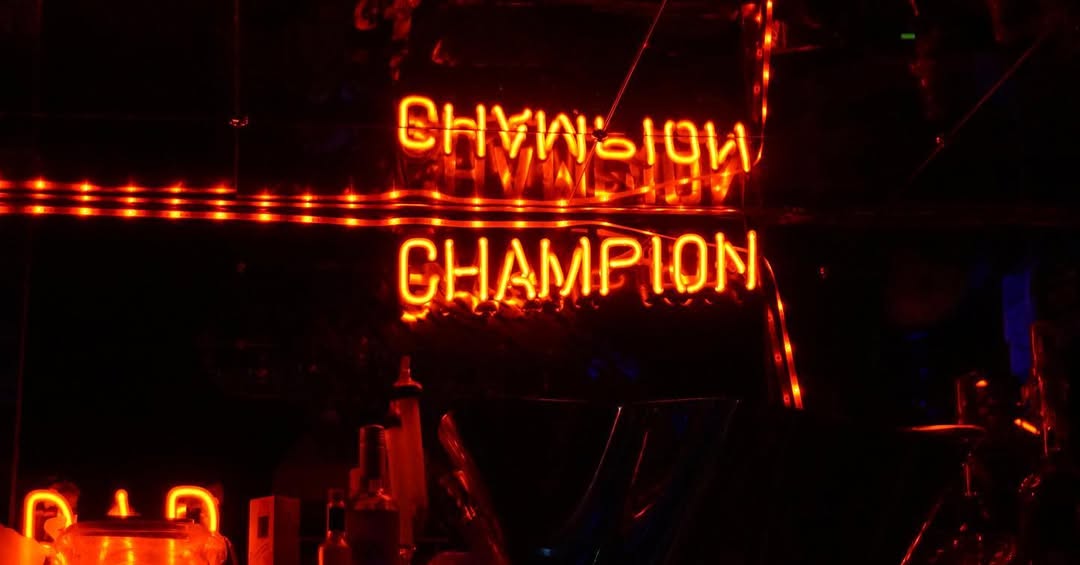 Bar Le Champion - Nightclub in Laval, Canada