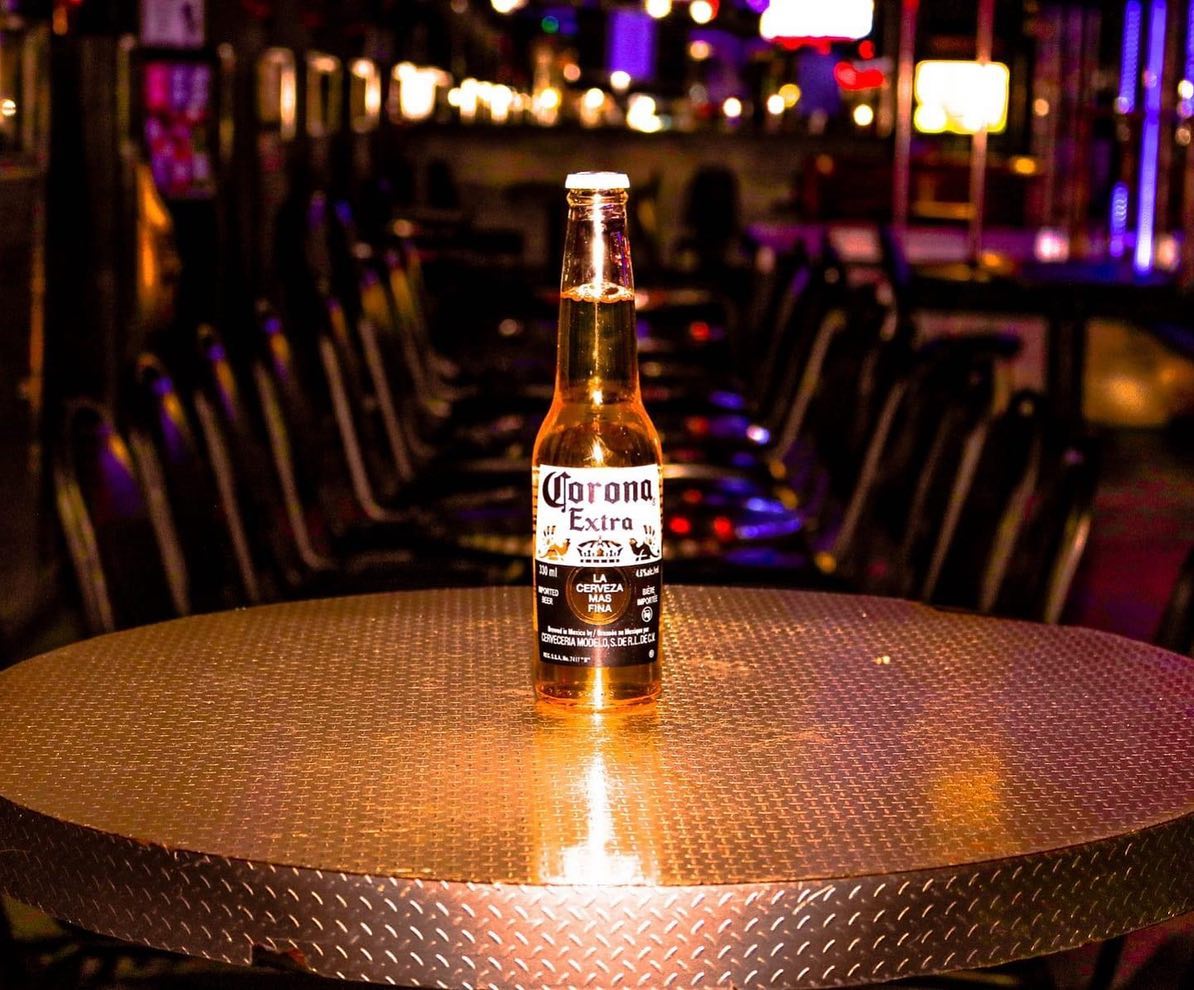 Bar Le Champion - Nightclub in Laval, Canada
