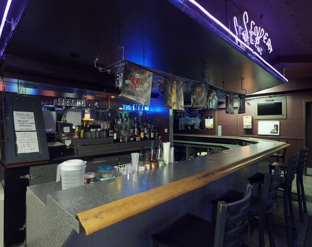 Bar Sexpert - Nightclub in Laval, Canada