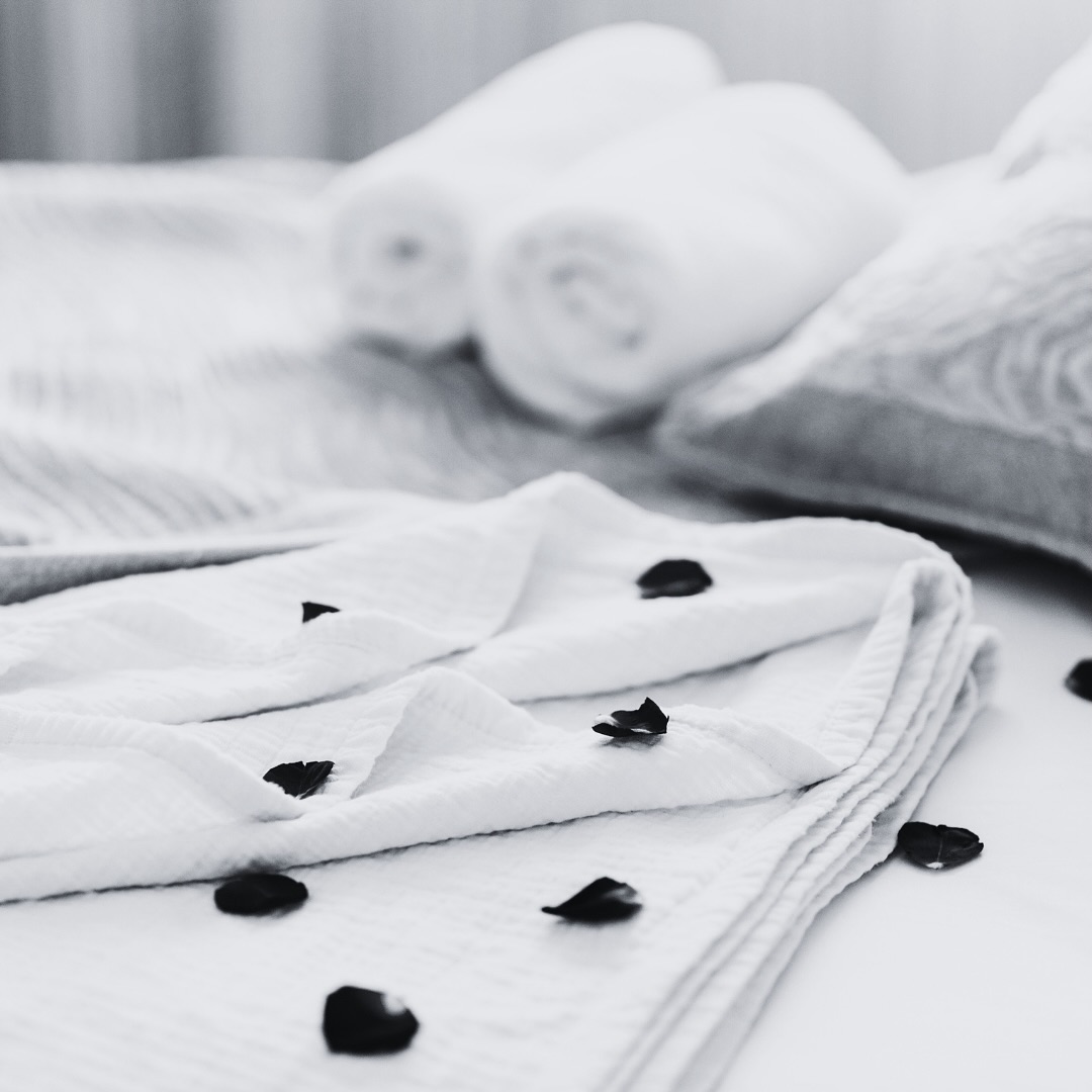 Alibi Massage And Spa - Erotic Massage in Mississauga, Canada