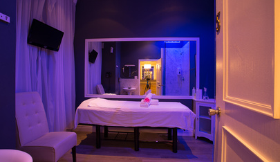 Blue Lagoon Spa - Erotic Massage in Mississauga, Canada