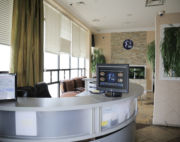 Blue Lagoon Spa - Erotic Massage in Mississauga, Canada