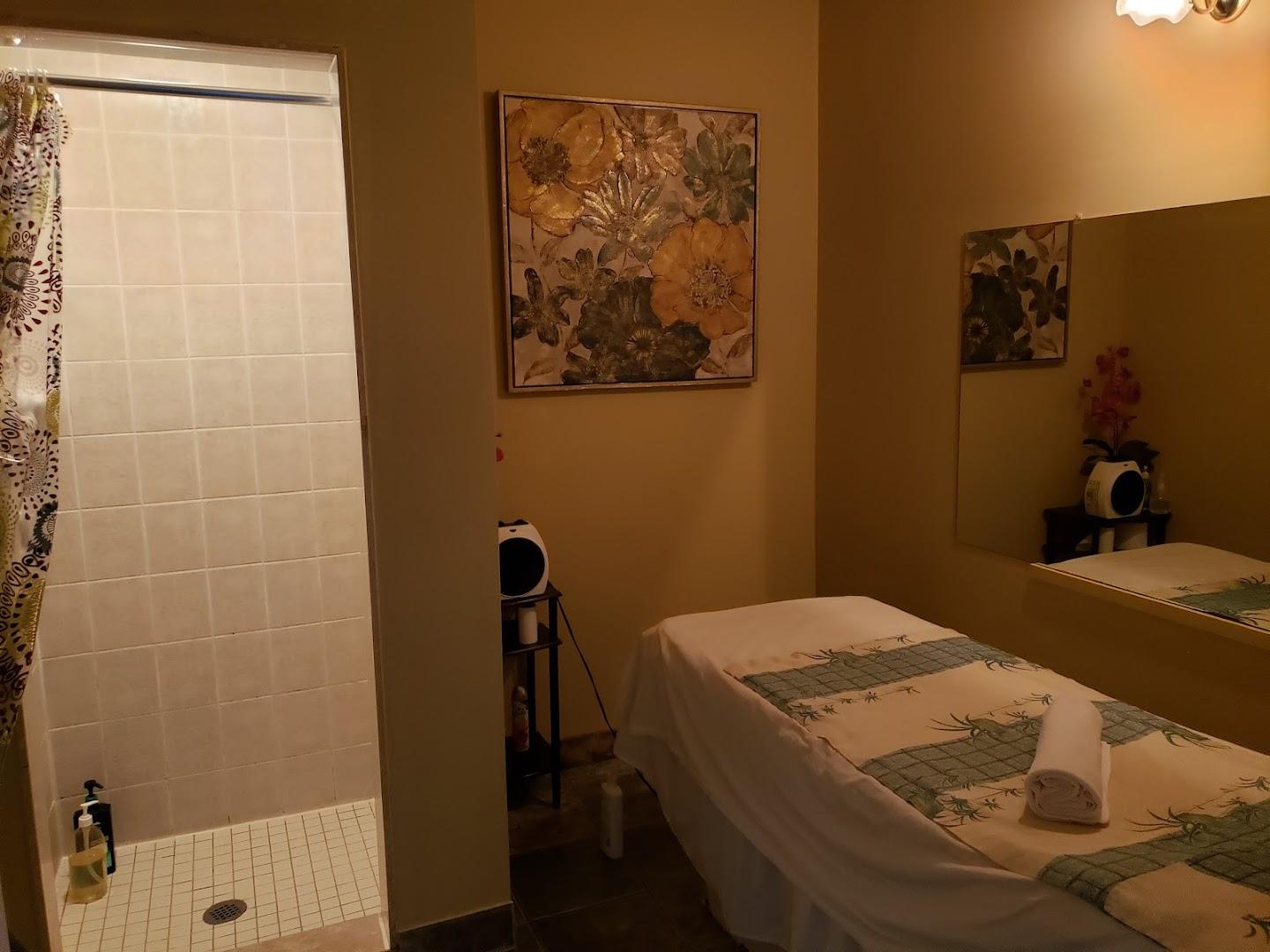 Studio Bluemoon - Erotic Massage in Mississauga, Canada