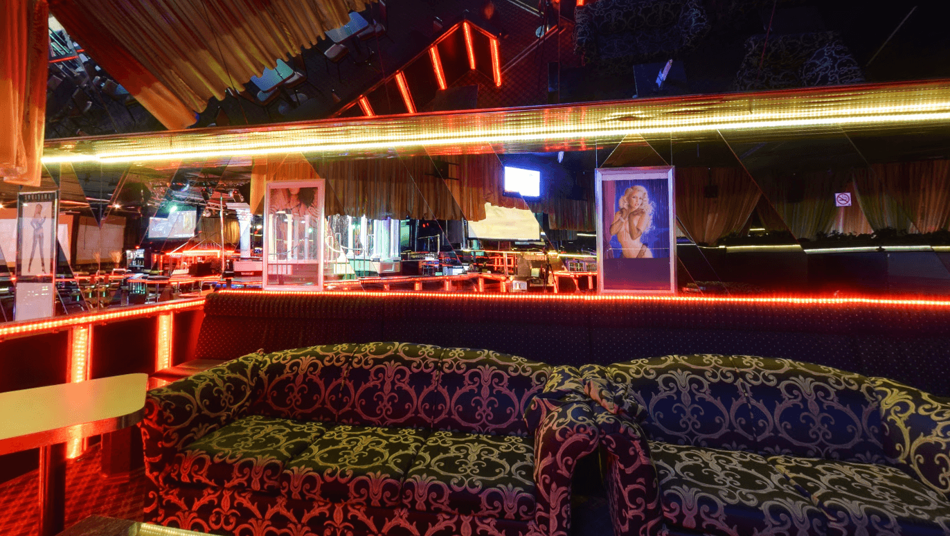 Airport Strip Club - Nightclub in Mississauga, Canada
