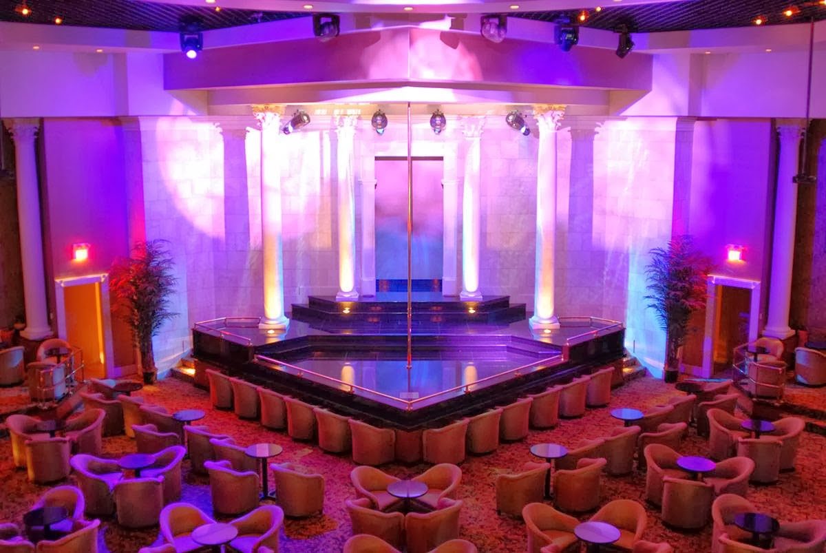 Cafe Atlantis - Nightclub in Mississauga, Canada