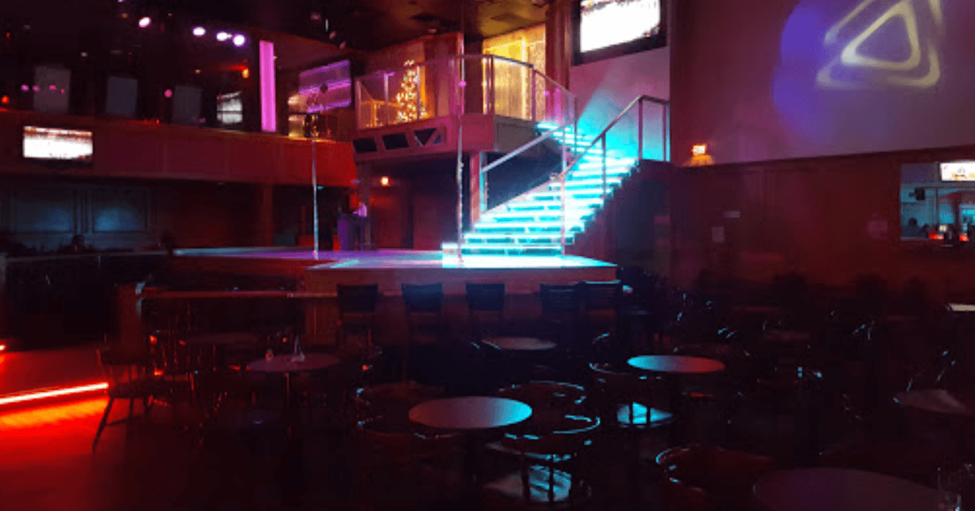 Cafe Atlantis - Nightclub in Mississauga, Canada