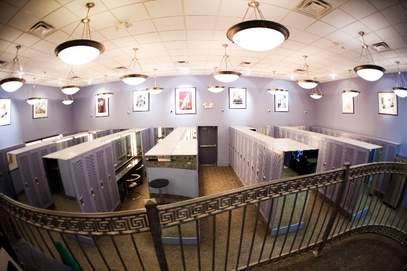 Diamonds Cabaret - Nightclub in Mississauga, Canada