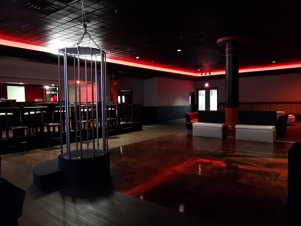 Club M4 - Swinger Club in Mississauga, Canada