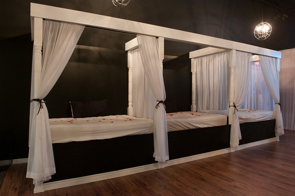The X Club - Swinger Club in Mississauga, Canada