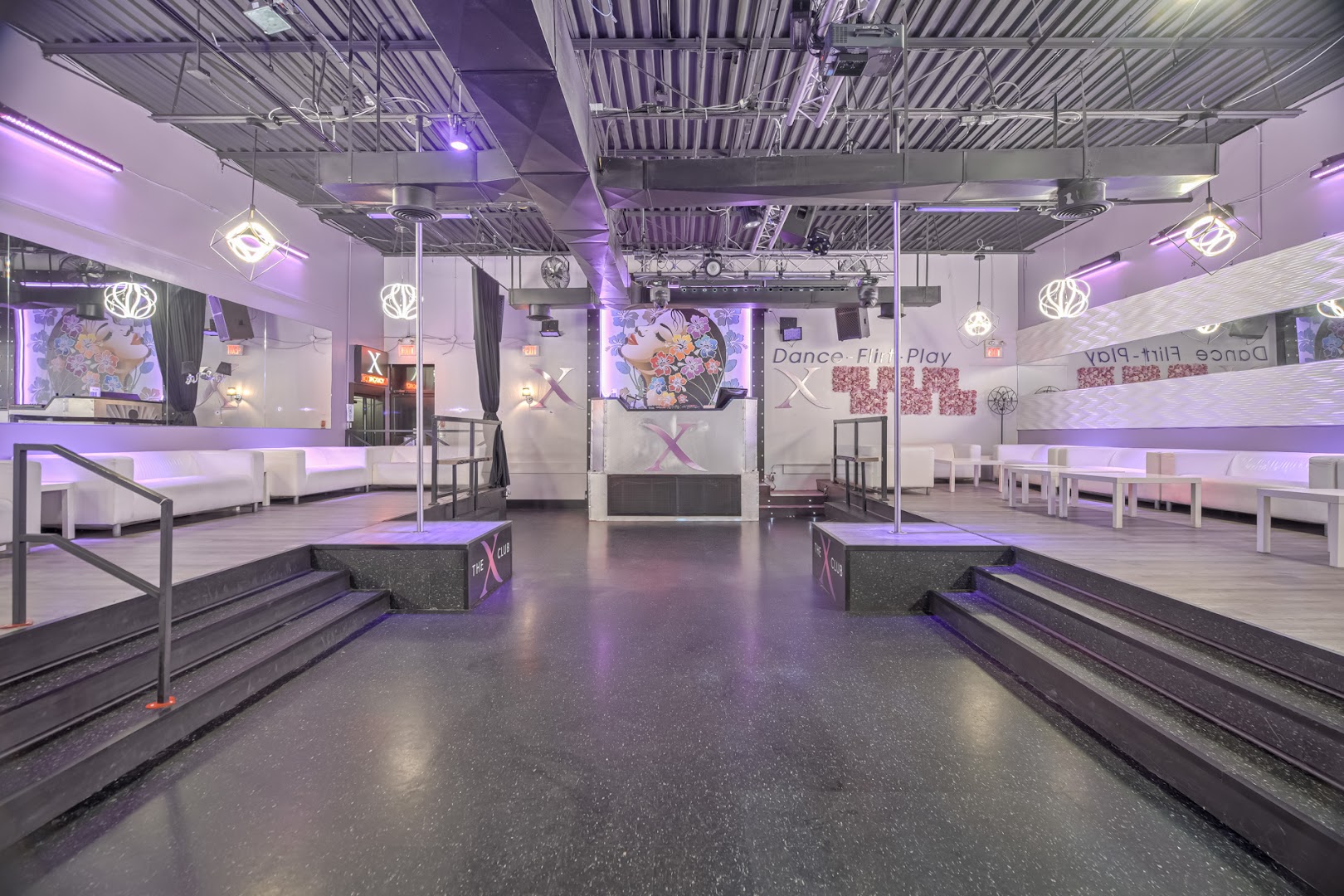 The X Club - Swinger Club in Mississauga, Canada