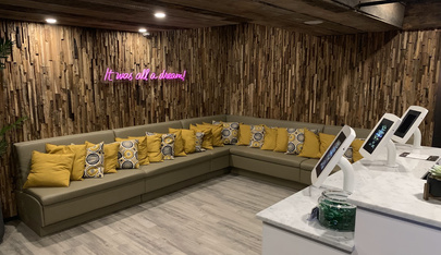 MontrÉAl Nuru Vip - Erotic Massage in Montreal, Canada