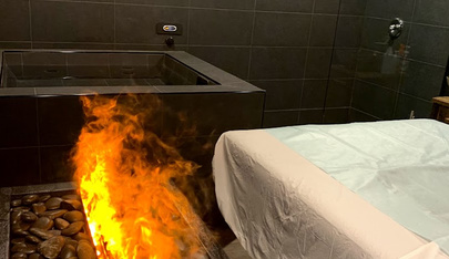 MontrÉAl Nuru Vip - Erotic Massage in Montreal, Canada