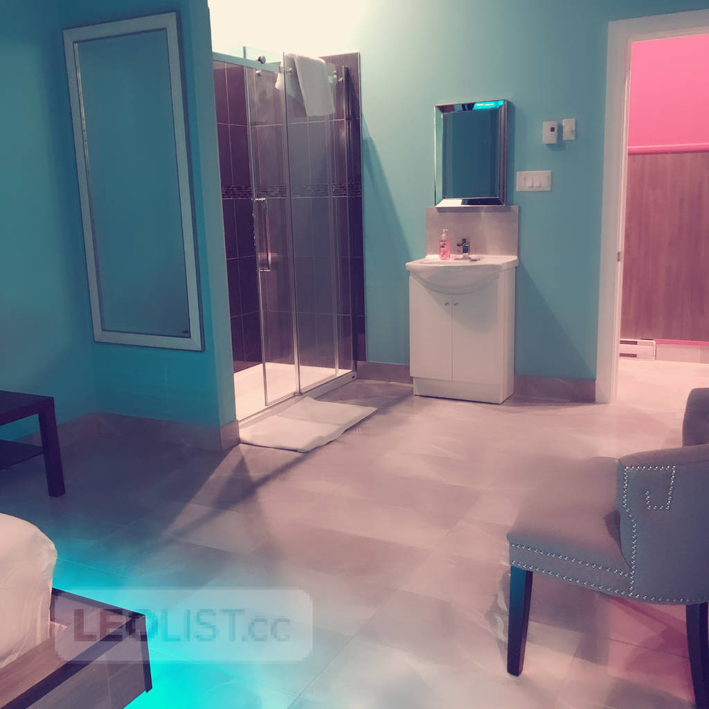 Mosa Spa - Erotic Massage in Montreal, Canada