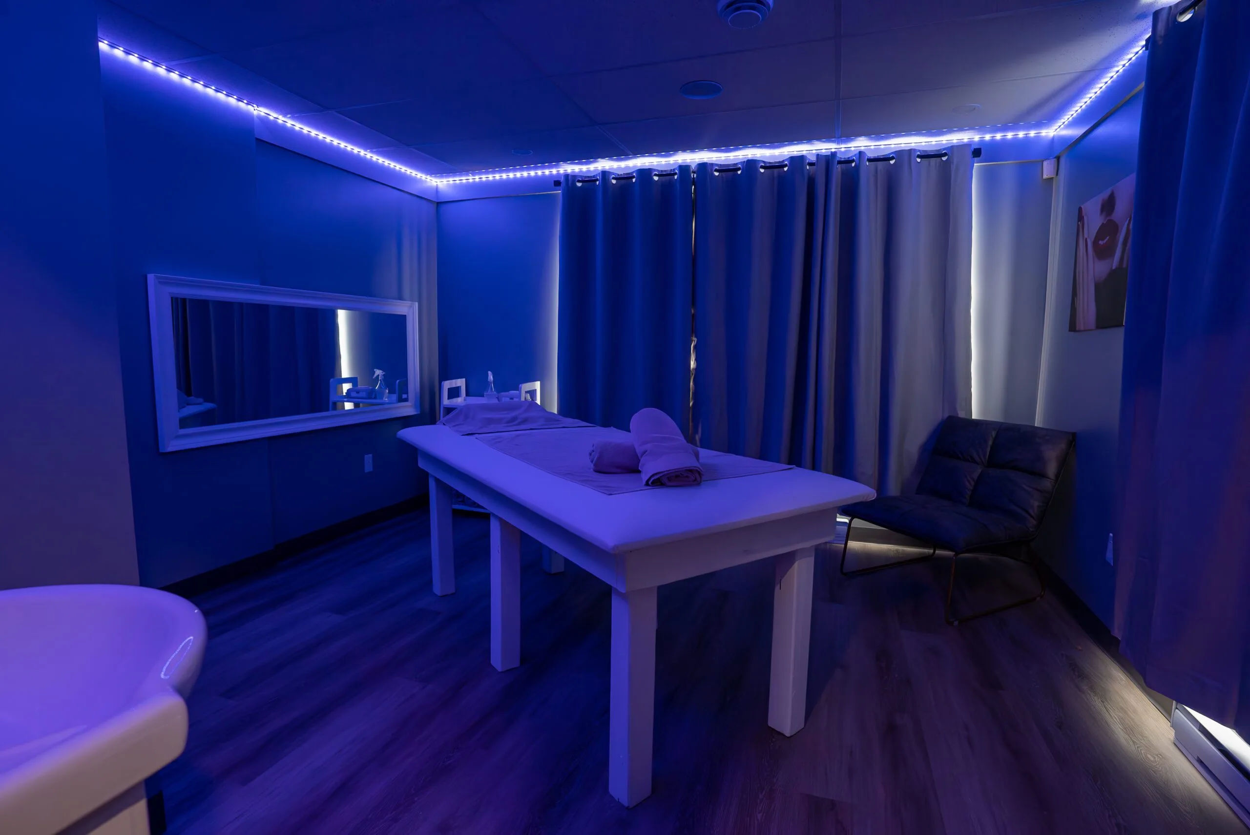 Spa ZÉPhyr - Erotic Massage in Montreal, Canada
