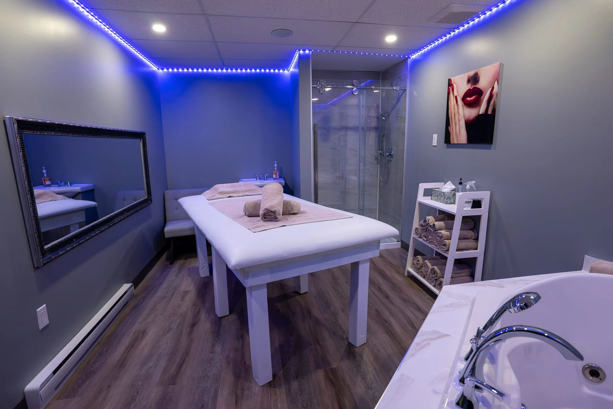 Spa ZÉPhyr - Erotic Massage in Montreal, Canada