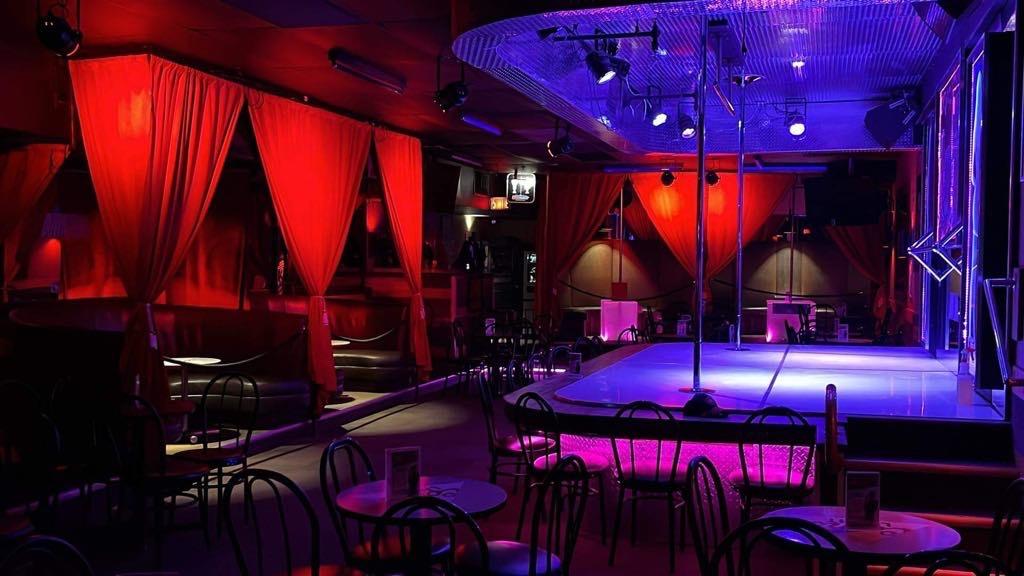 Bar Downtown - Nightclub in Montreal, Canada