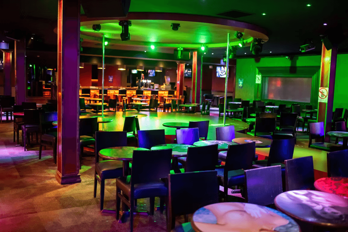 Cabaret Les Amazones - Nightclub in Montreal, Canada