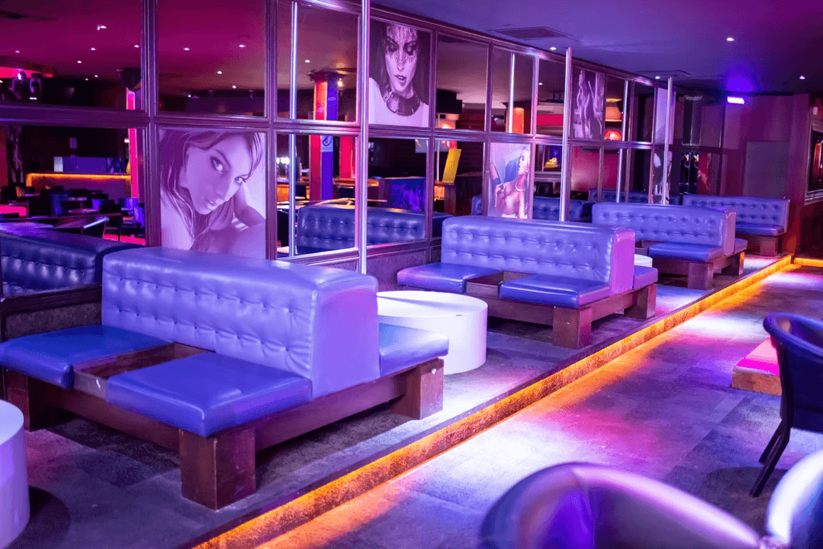 Cabaret Les Amazones - Nightclub in Montreal, Canada