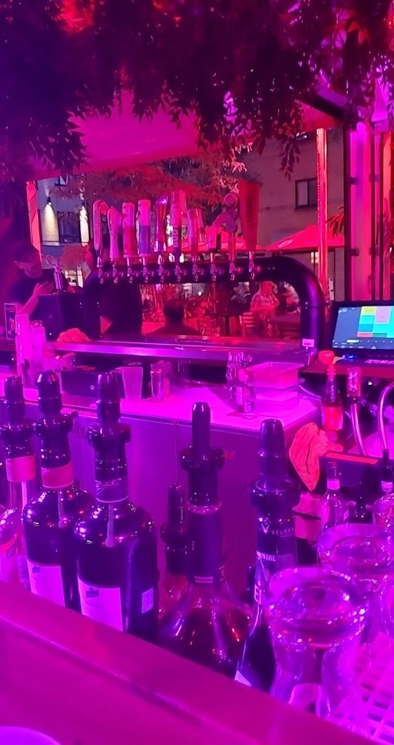 Stock Bar - Nightclub in Montreal, Canada