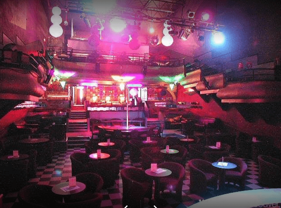 Paramount Gentlemen’s Club - Nightclub in New Westminster, Canada