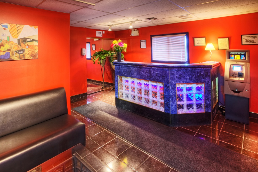 Sensations 24 Massage - Erotic Massage in Niagara Falls, Canada