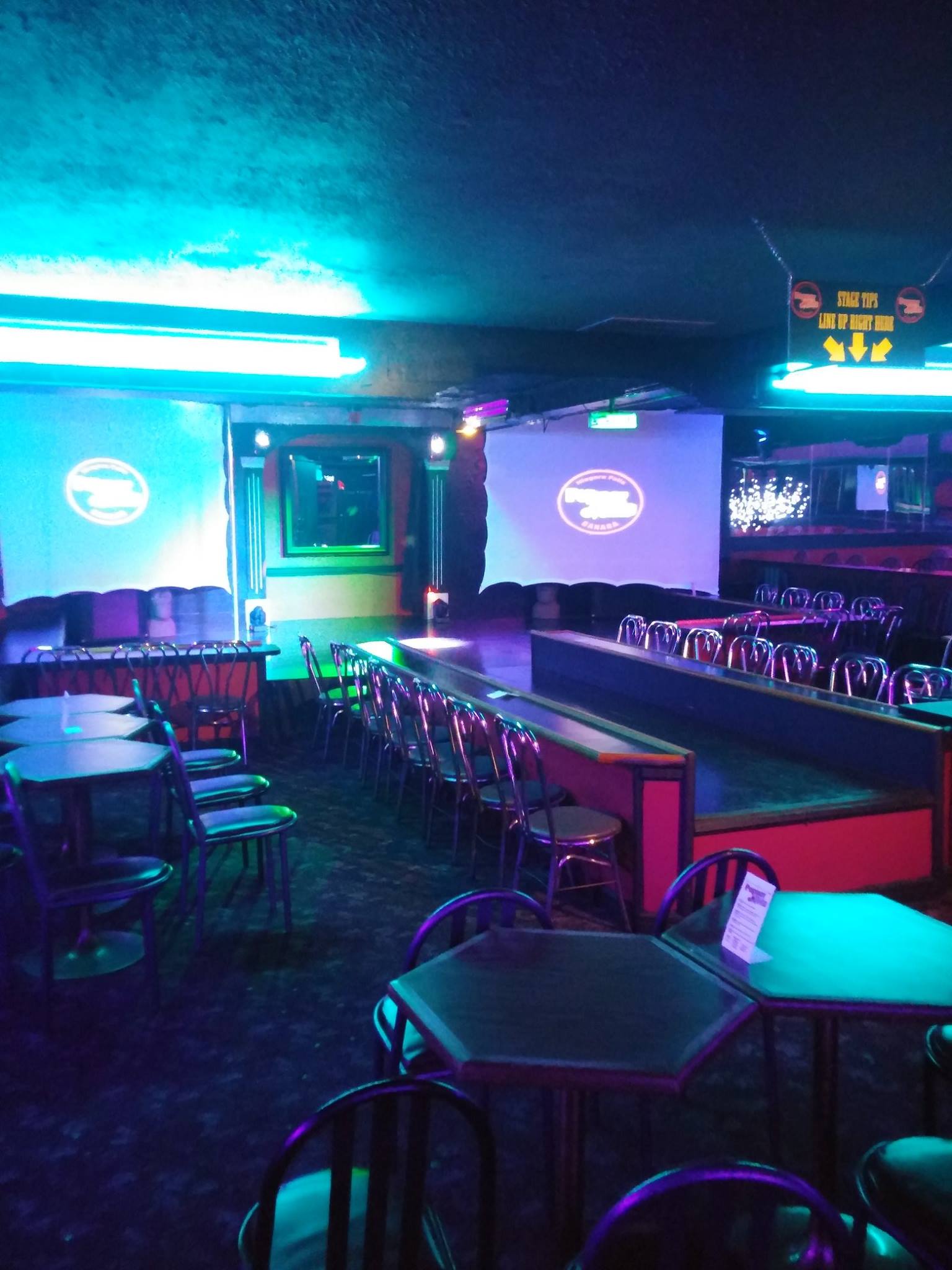Pepermints - Nightclub in Niagara Falls, Canada