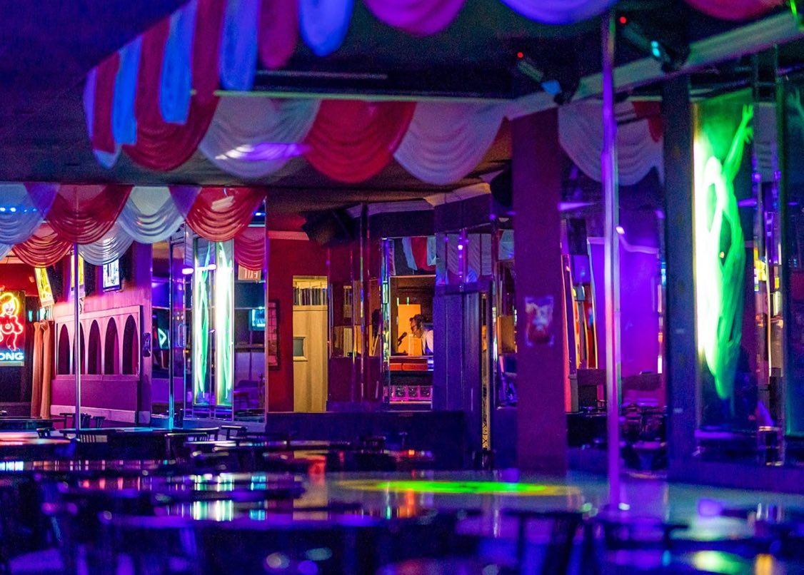 Seductions - Nightclub in Niagara Falls, Canada