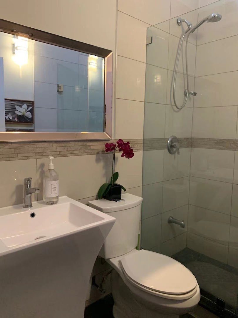 Lux Spa - Erotic Massage in North York, Canada