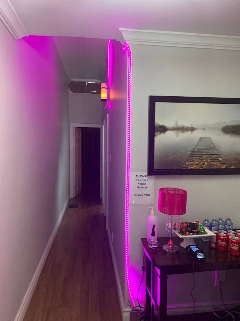 Lux Spa - Erotic Massage in North York, Canada