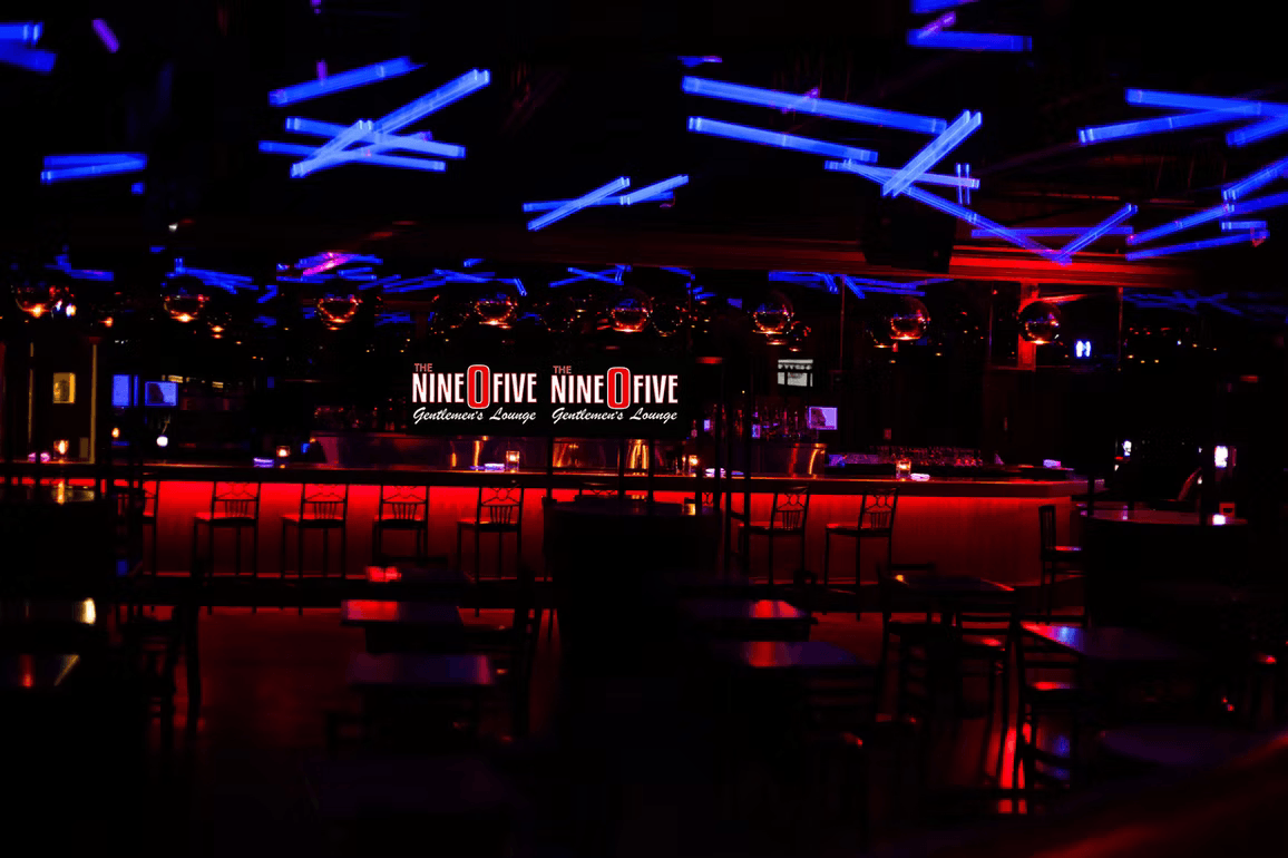 The Nine-0-Five Lounge - Nightclub in Pickering, Canada