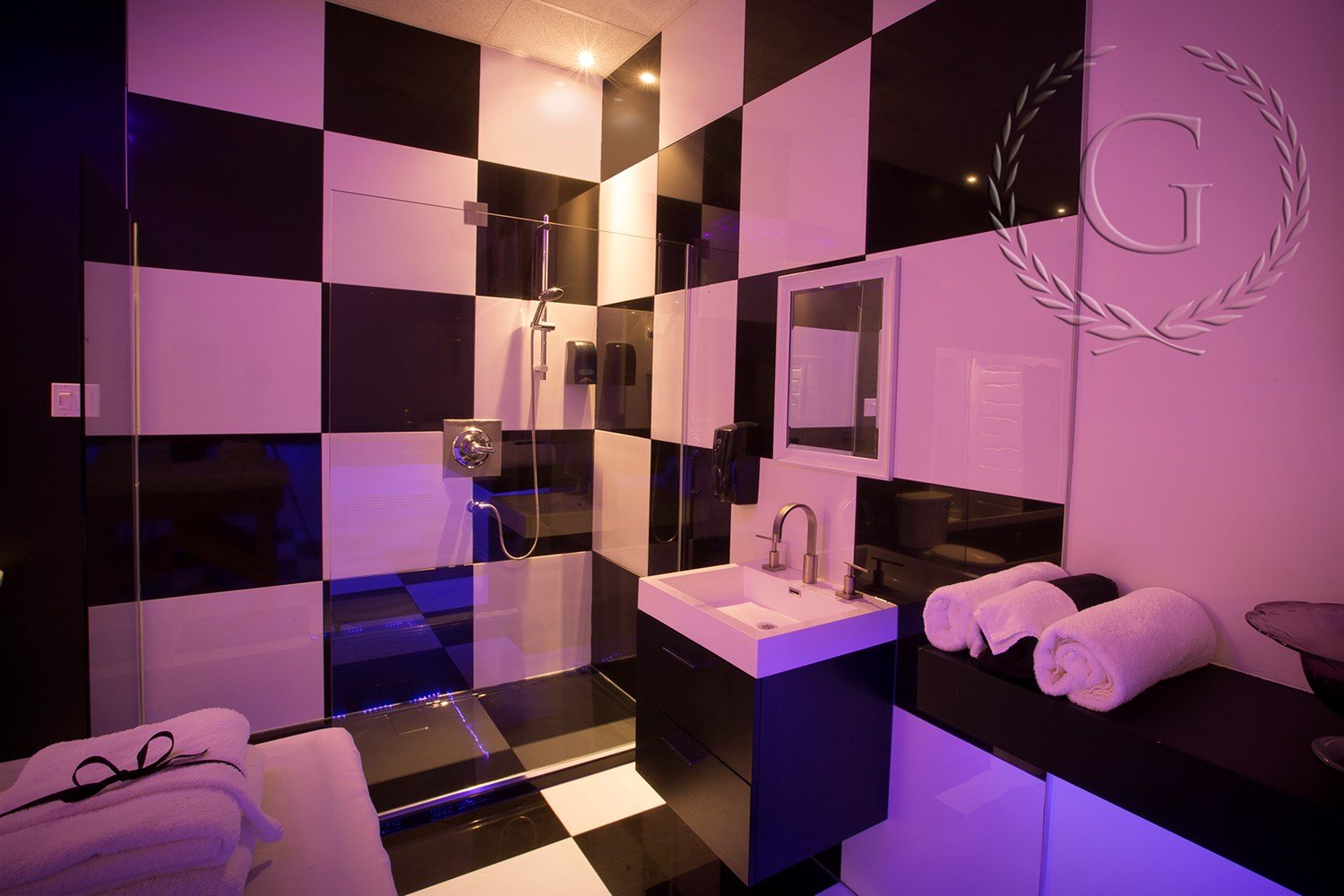 Gentlemen Paradise - Erotic Massage in Quebec, Canada