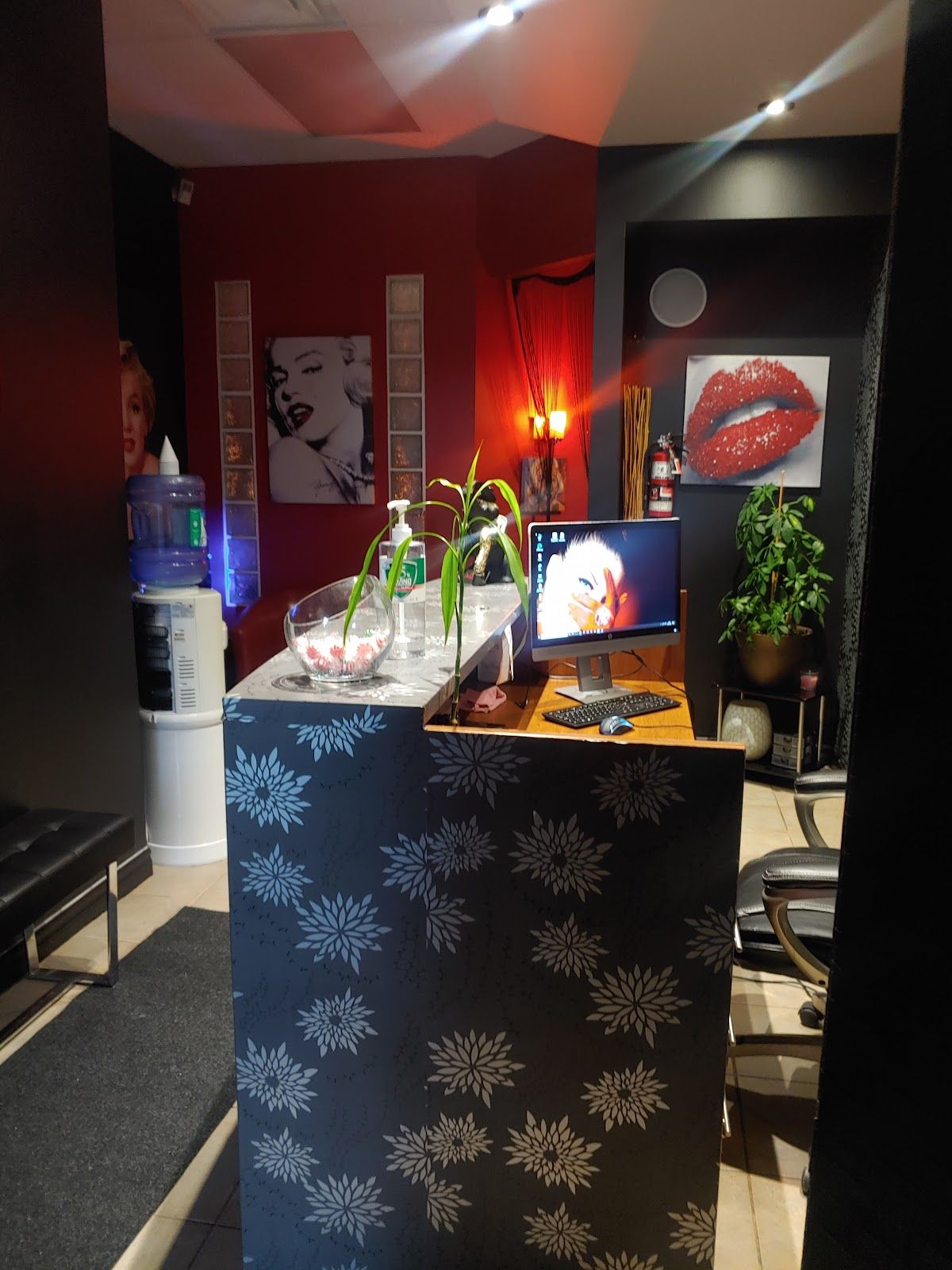La Coquine - Salon De Massage érotique - Erotic Massage in Quebec, Canada