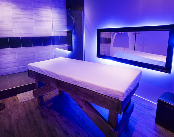 Le Privé - Erotic Massage in Quebec, Canada