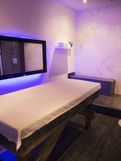 Le Privé - Erotic Massage in Quebec, Canada