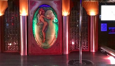 Bar La Broussaille - Nightclub in Quebec, Canada