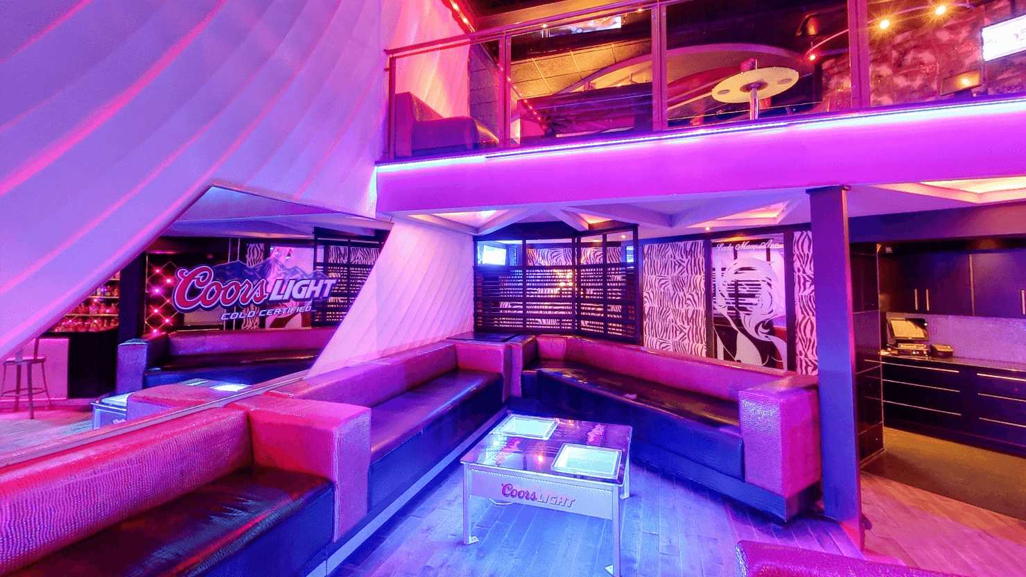Cabaret Lady Mary Ann - Nightclub in Quebec, Canada