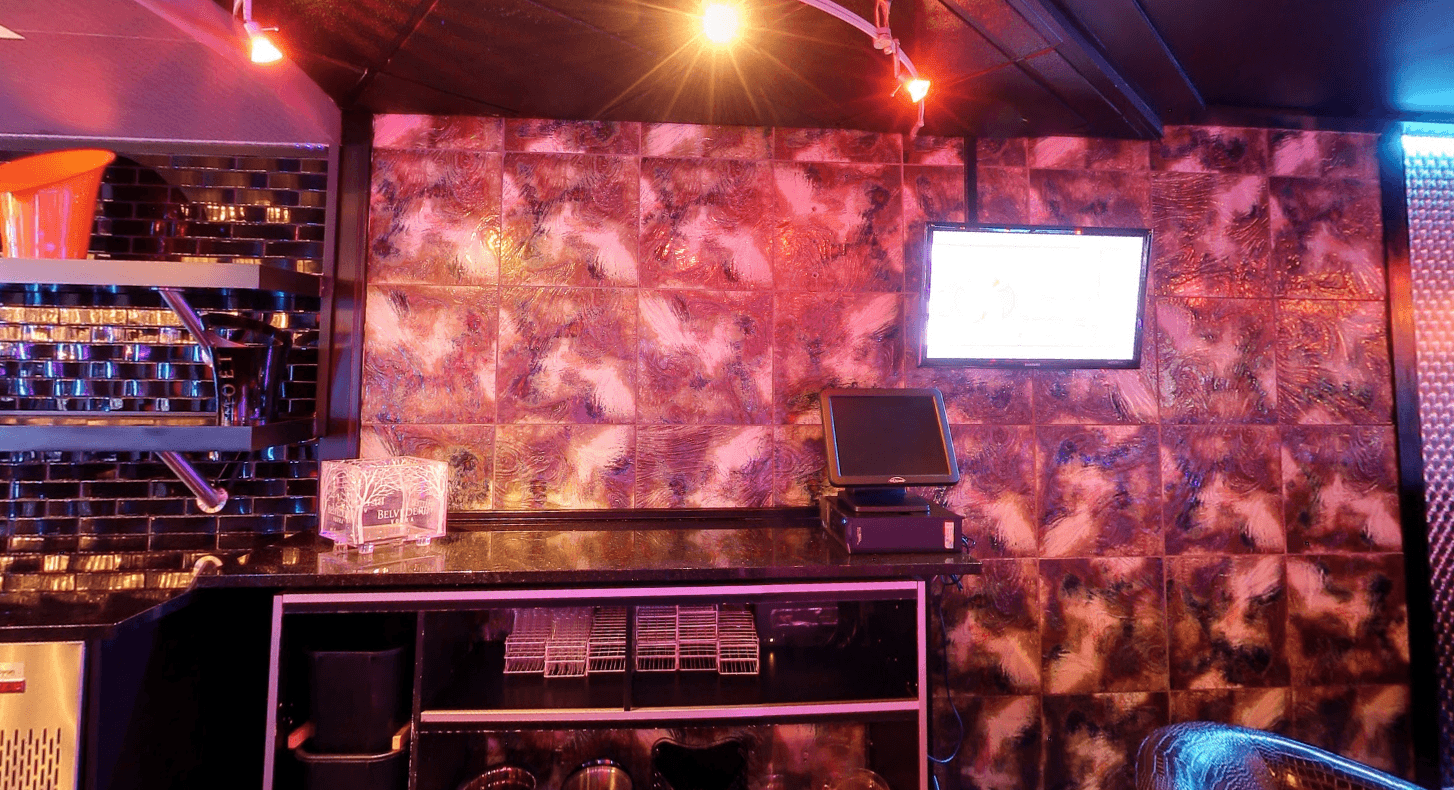 Cabaret Lady Mary Ann - Nightclub in Quebec, Canada