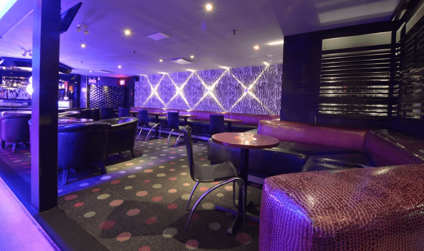 Cabaret Lady Mary Ann - Nightclub in Quebec, Canada