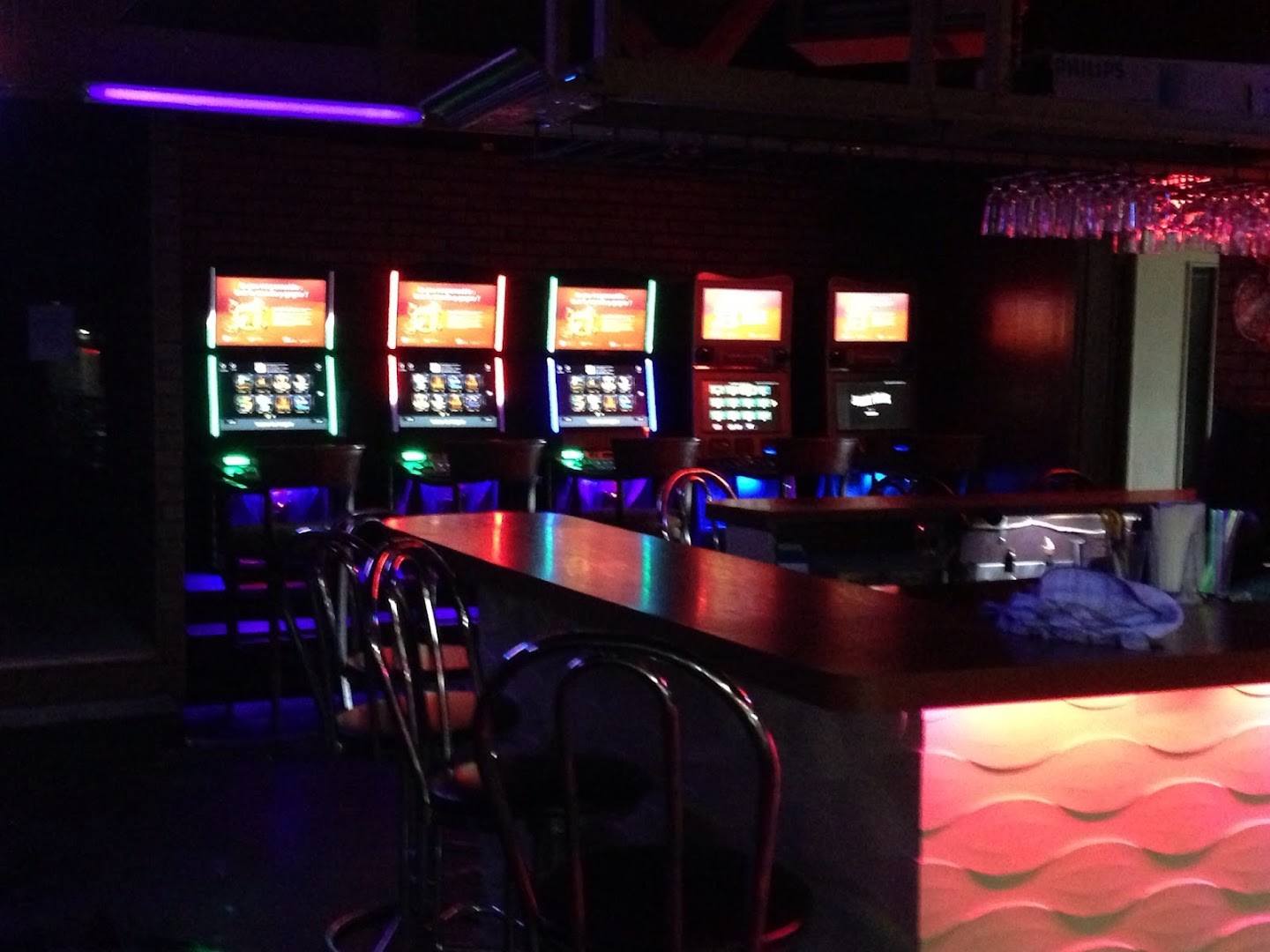 Bar The Zipper - Nightclub in Saint Hyacinthe, Canada