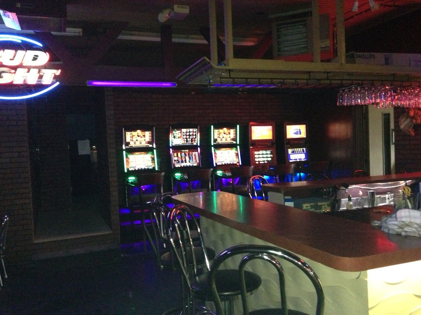 Bar The Zipper - Nightclub in Saint Hyacinthe, Canada
