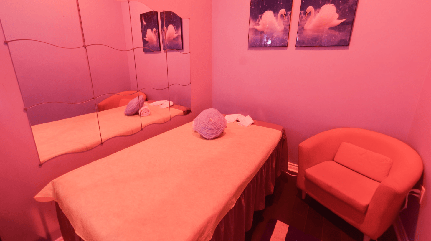 Moonlight Spa - Erotic Massage in Scarborough, Canada