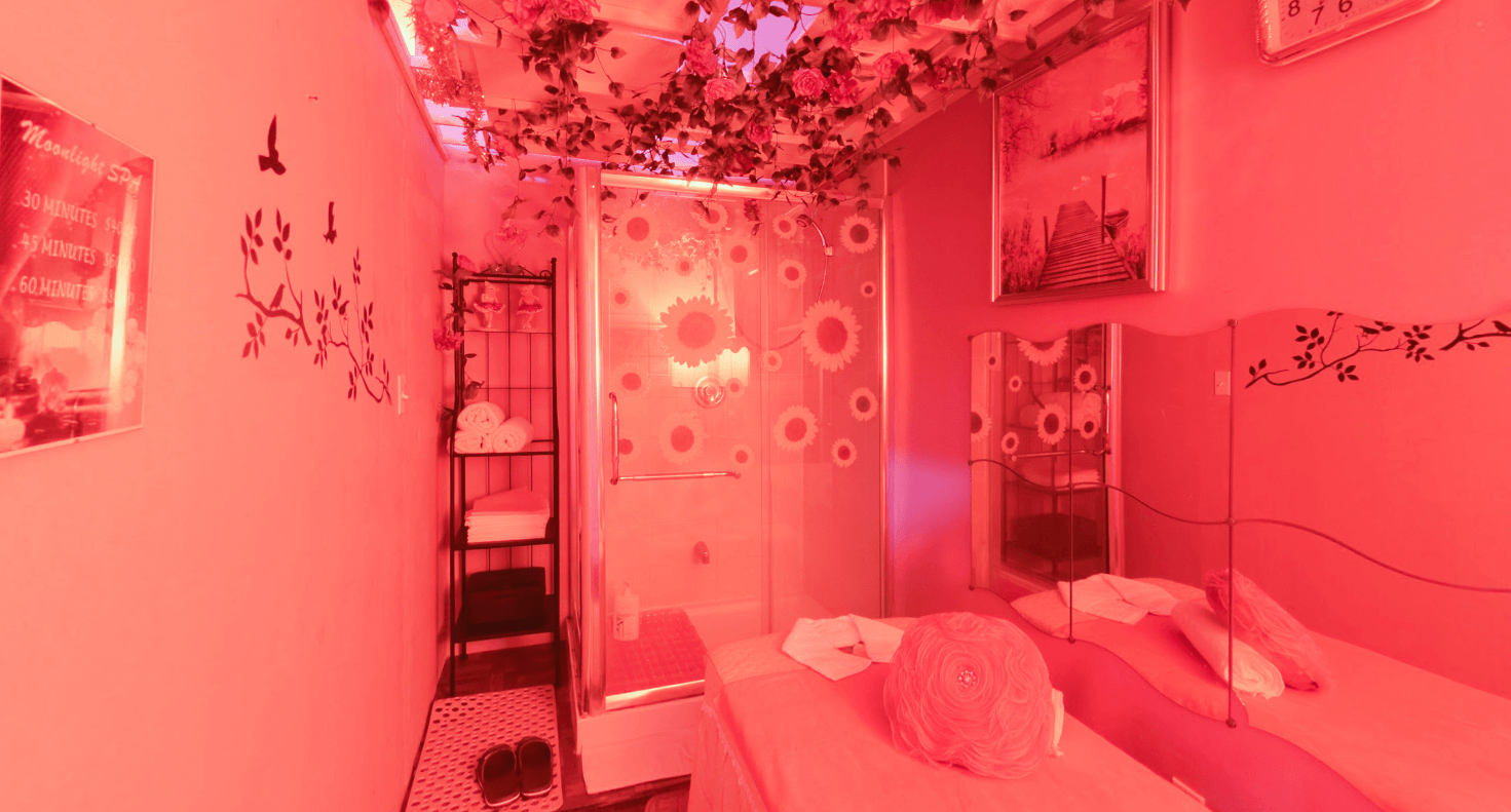 Moonlight Spa - Erotic Massage in Scarborough, Canada